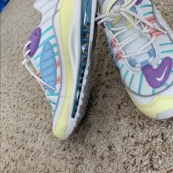 Nike Air Max 98’s Easter - Picture 5 of 5